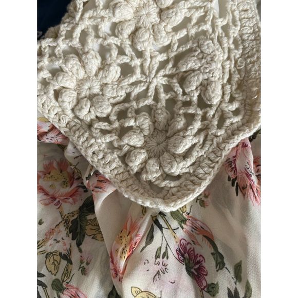 LA Hearts Crochet Floral boho neutral beachy Halter Top Size Small a56 - Picture 10 of 11